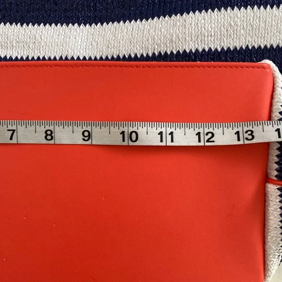 Vera Bradley Navy and White Tote with Orange Accents - Picture 5 of 9